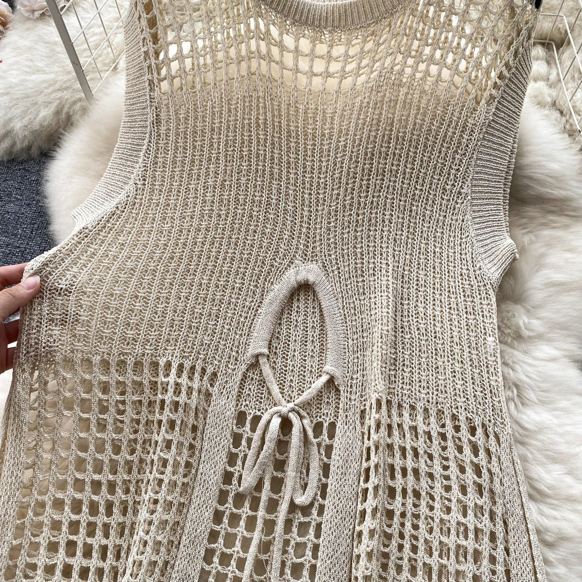 Chic Round Collar Hollowed Knitted Dress