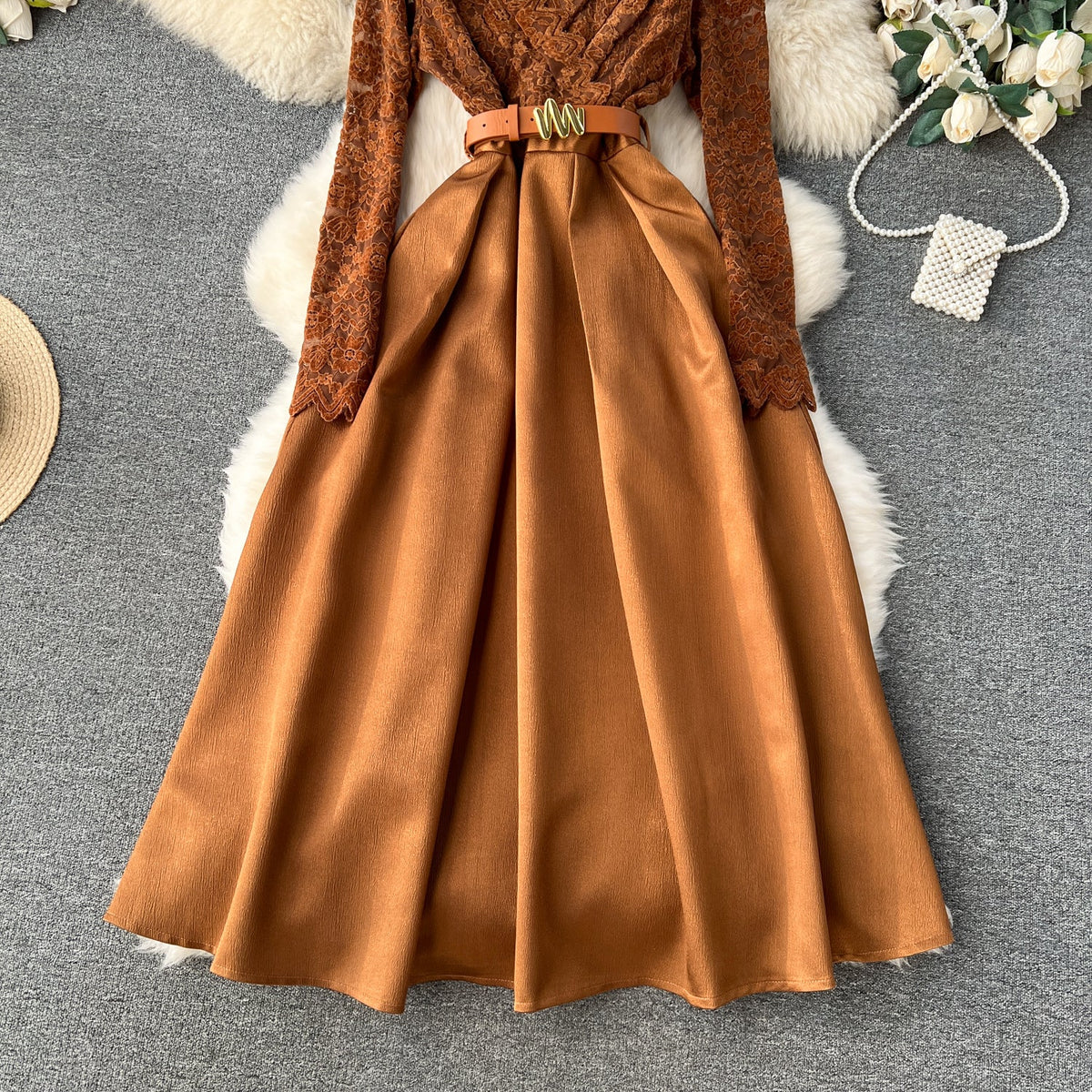 V-neck Lace Patchwork Pleated Dress