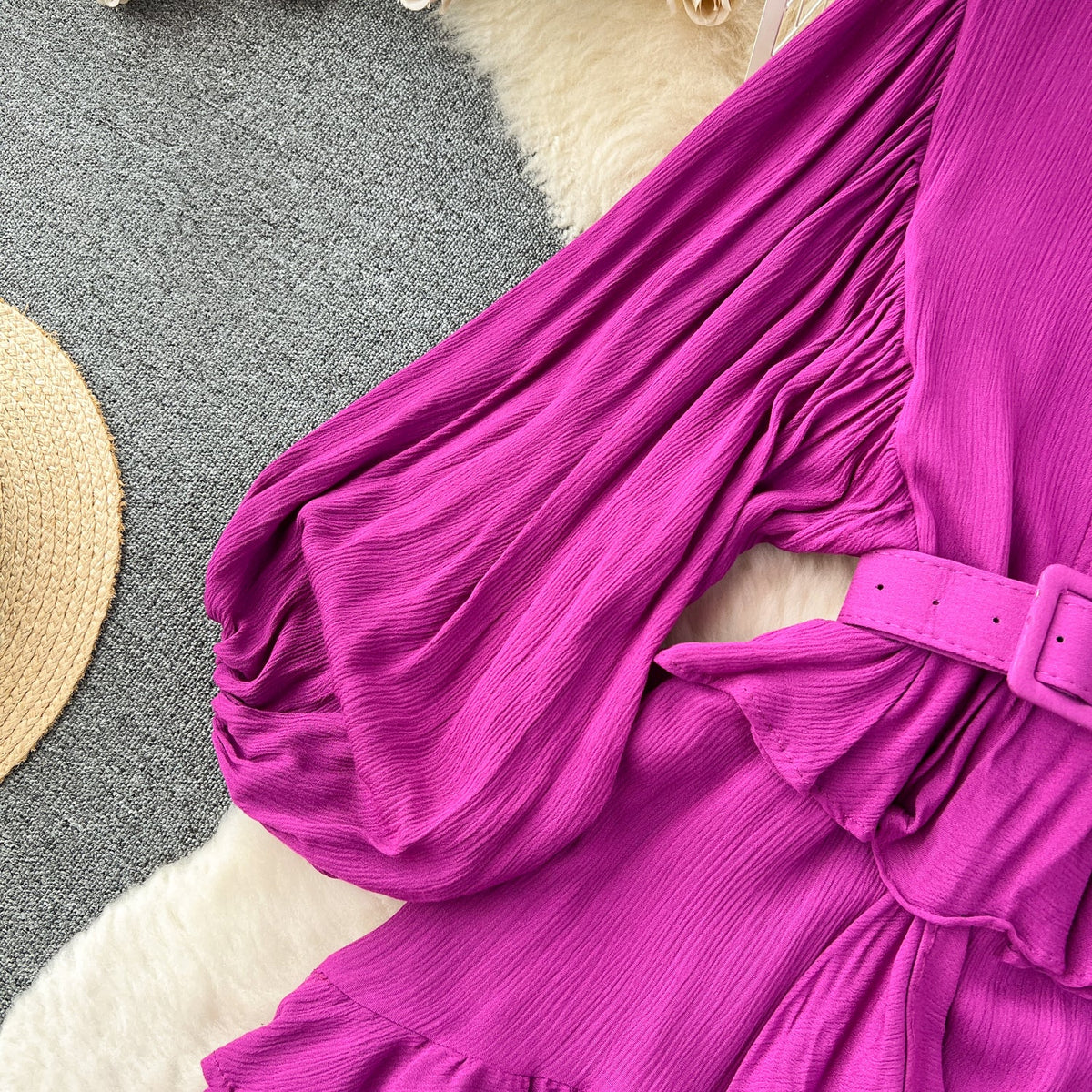 Courtly Puffy Sleeve Ruffled Dress