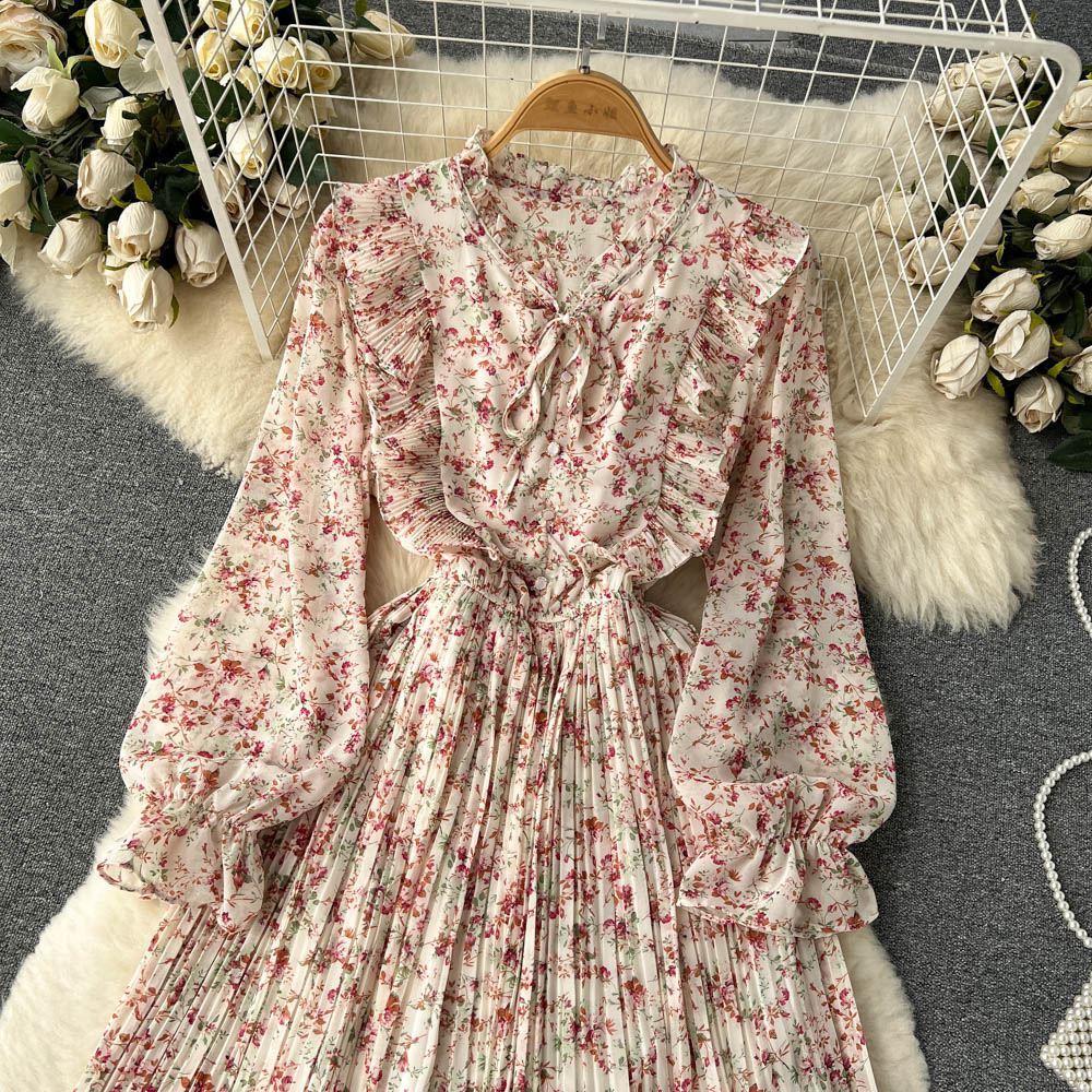 French Style Floral Pleated Dress