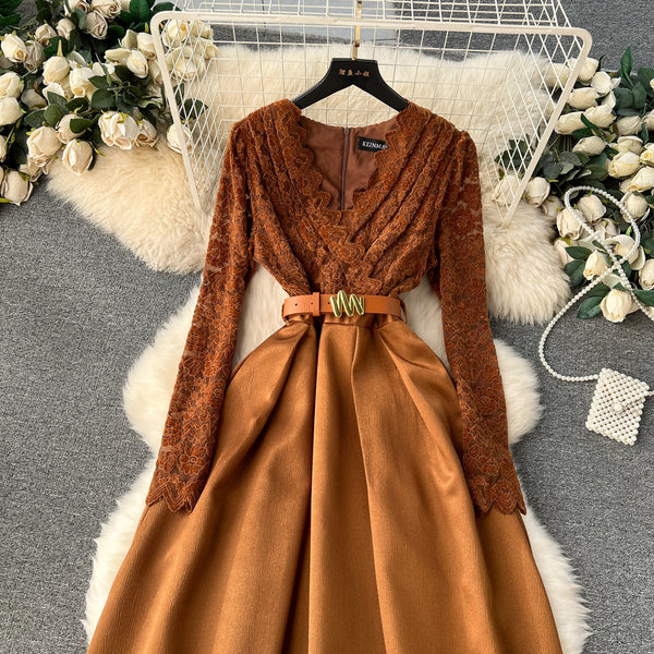 V-neck Lace Patchwork Pleated Dress
