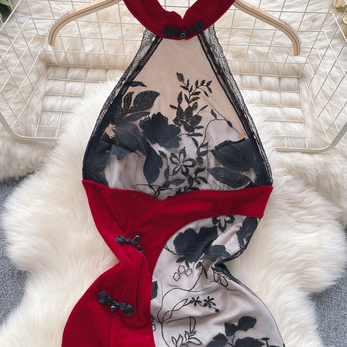 Çiçekli Nakışlı Dantel Cheongsam Elbisesi