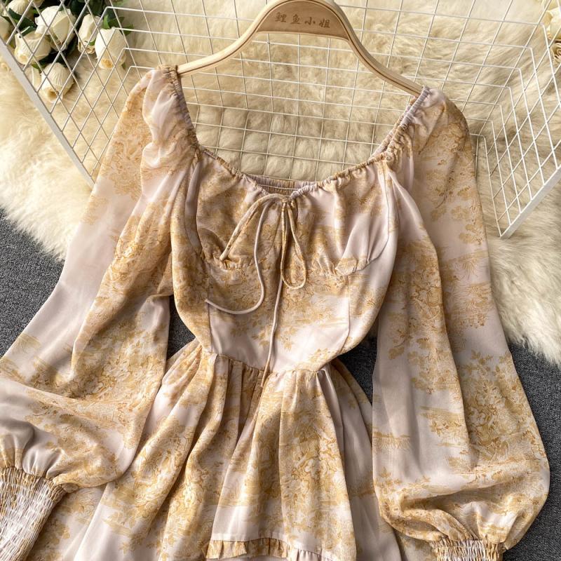 High-end Square Collar Lace-up Floral Dress