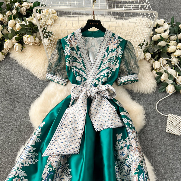 Courtly V-neck Bow Floral Dress