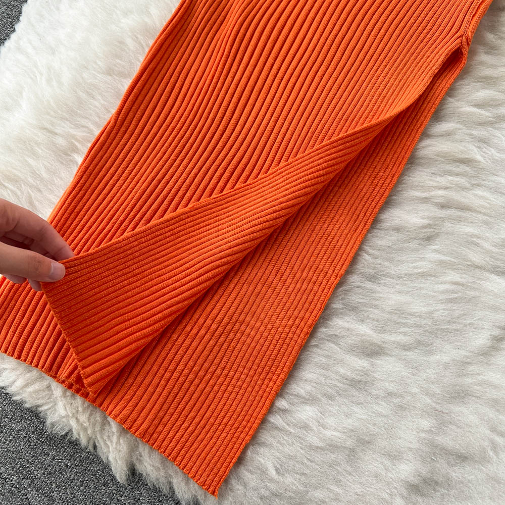 Solid Color Slim-fit Knitted Dress