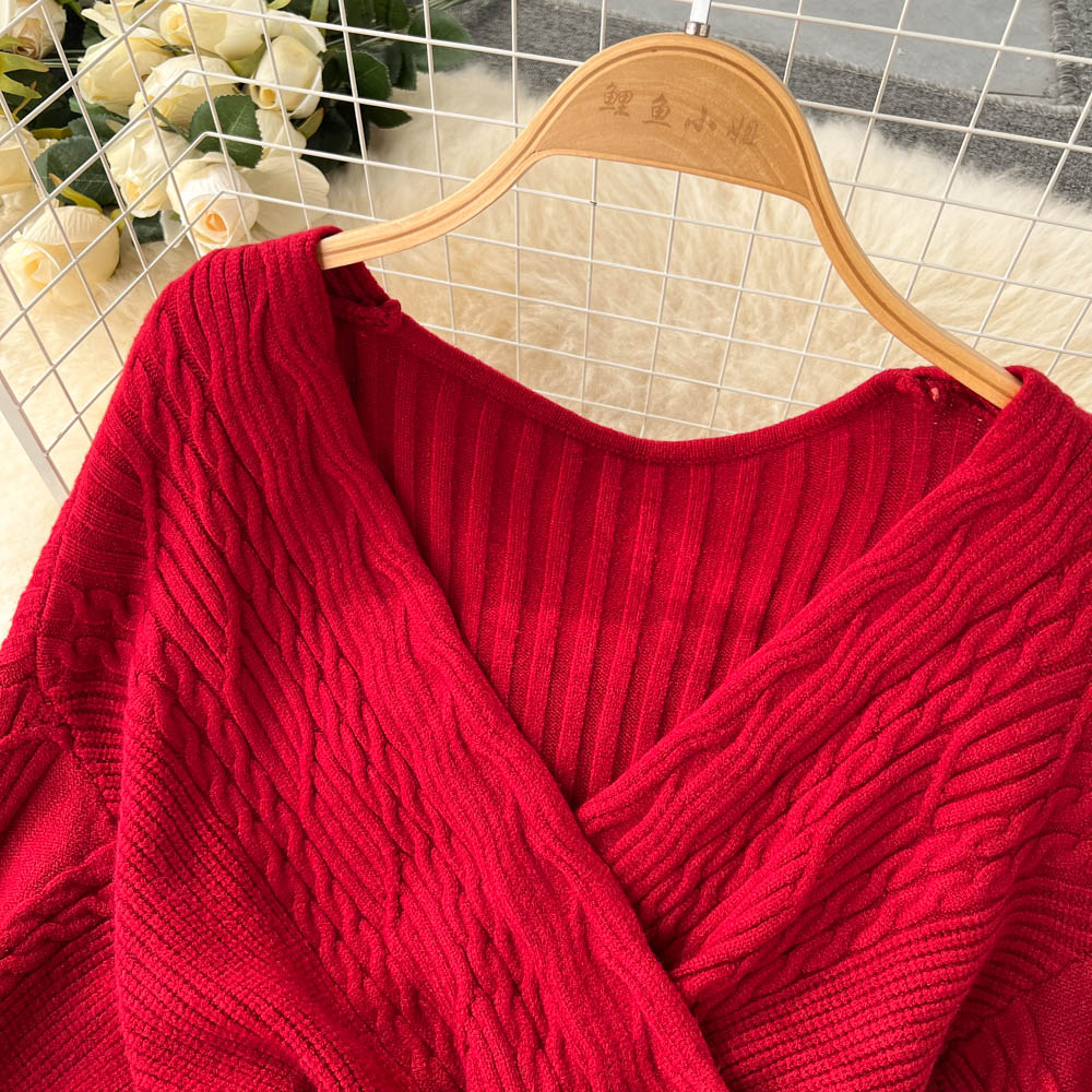 Vintage V-neck Waist-slimming Knitted Dress