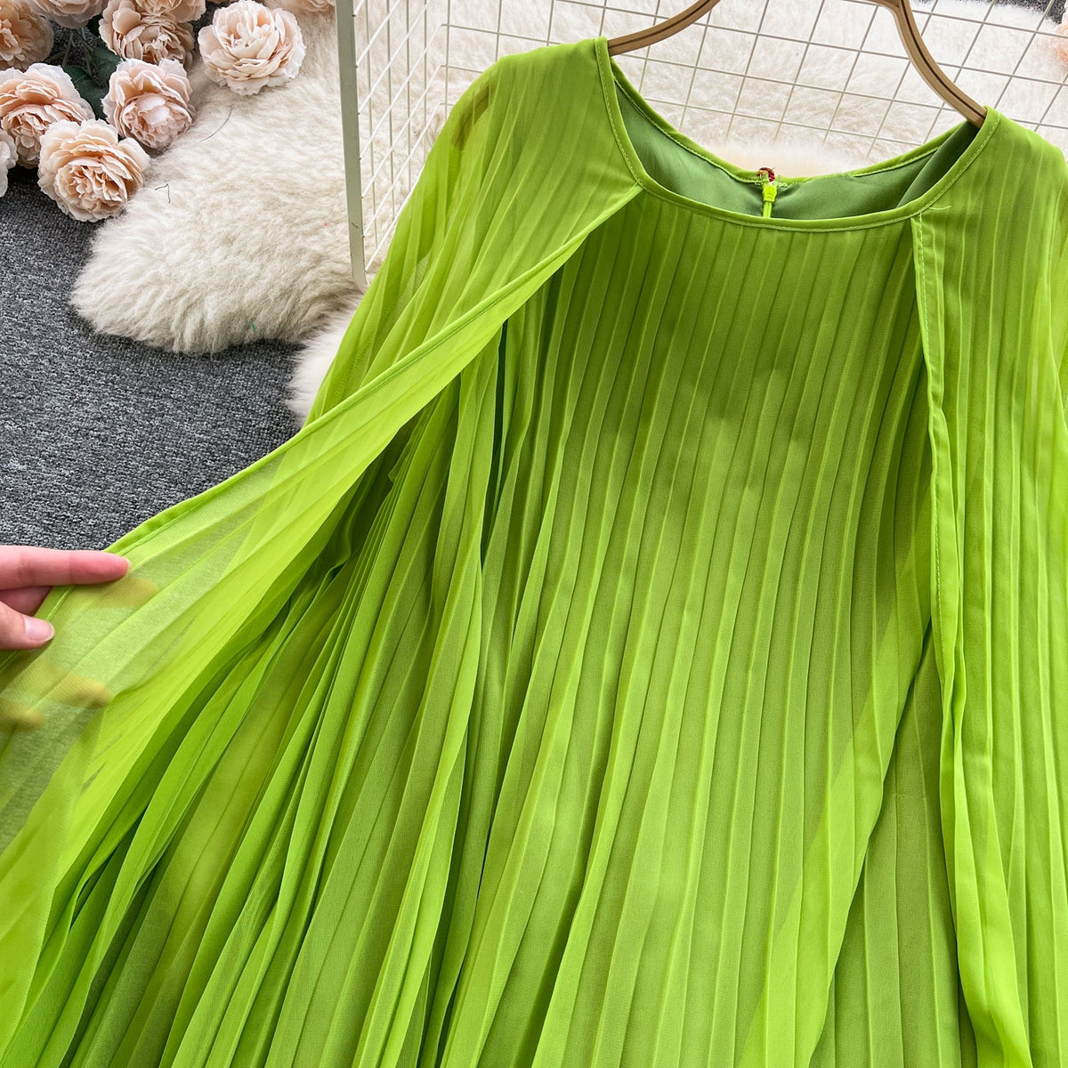 Solid Color Pleated Cape Dress