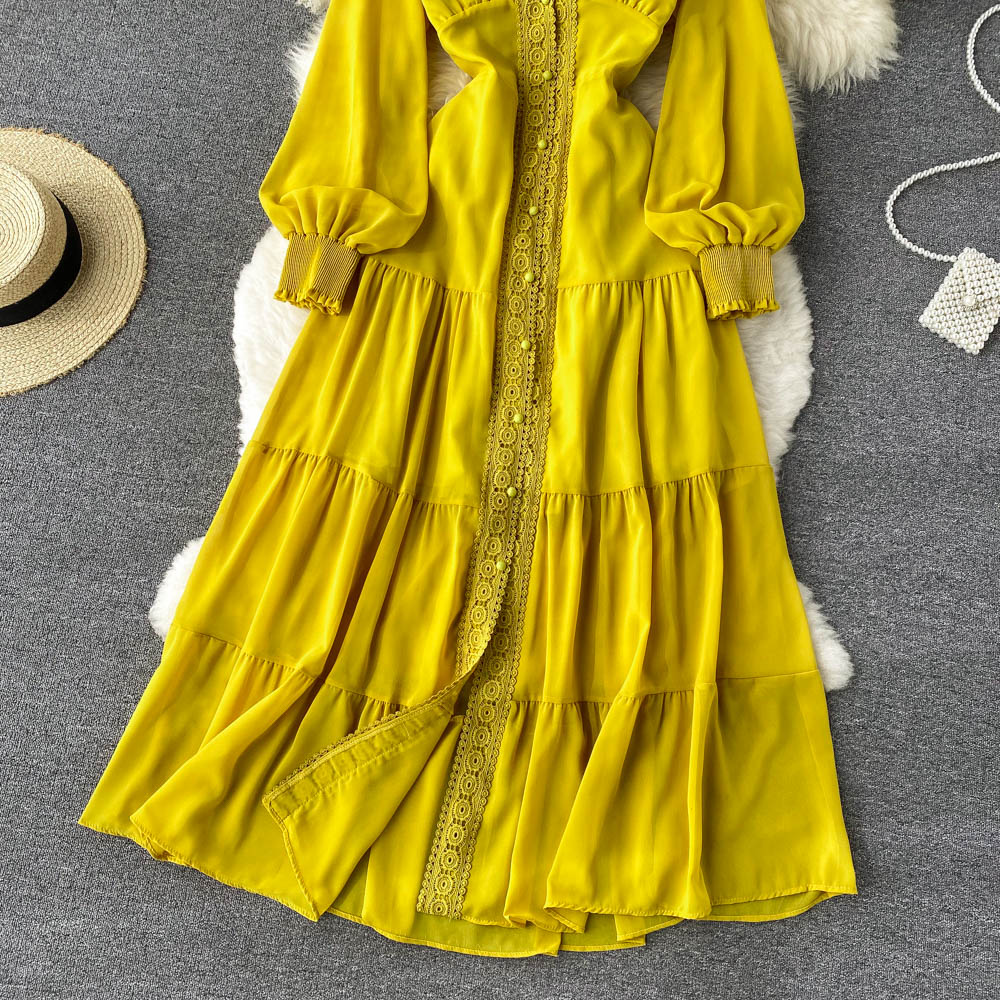 Courtly Lace Trim Single-breasted Dress