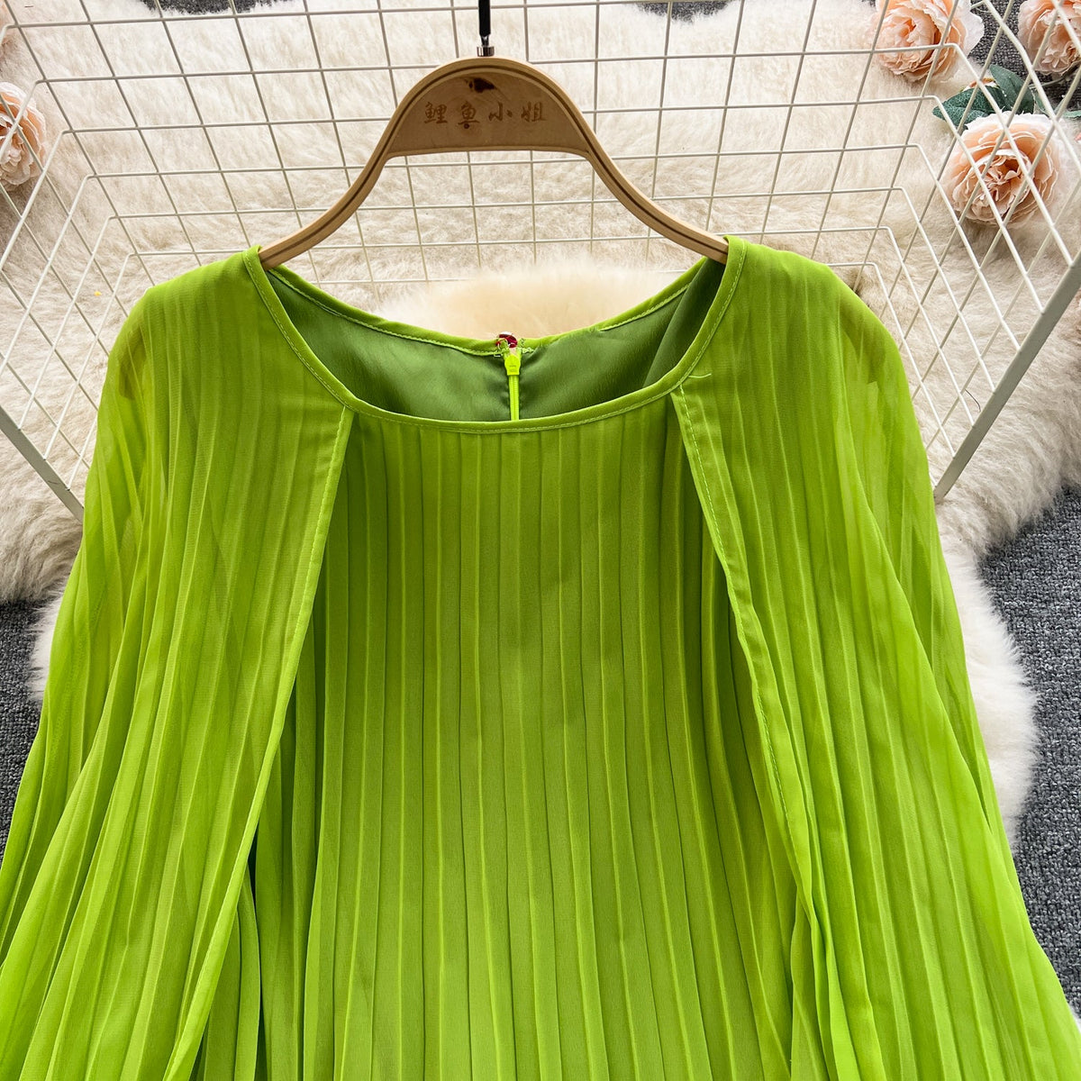 Solid Color Pleated Cape Dress