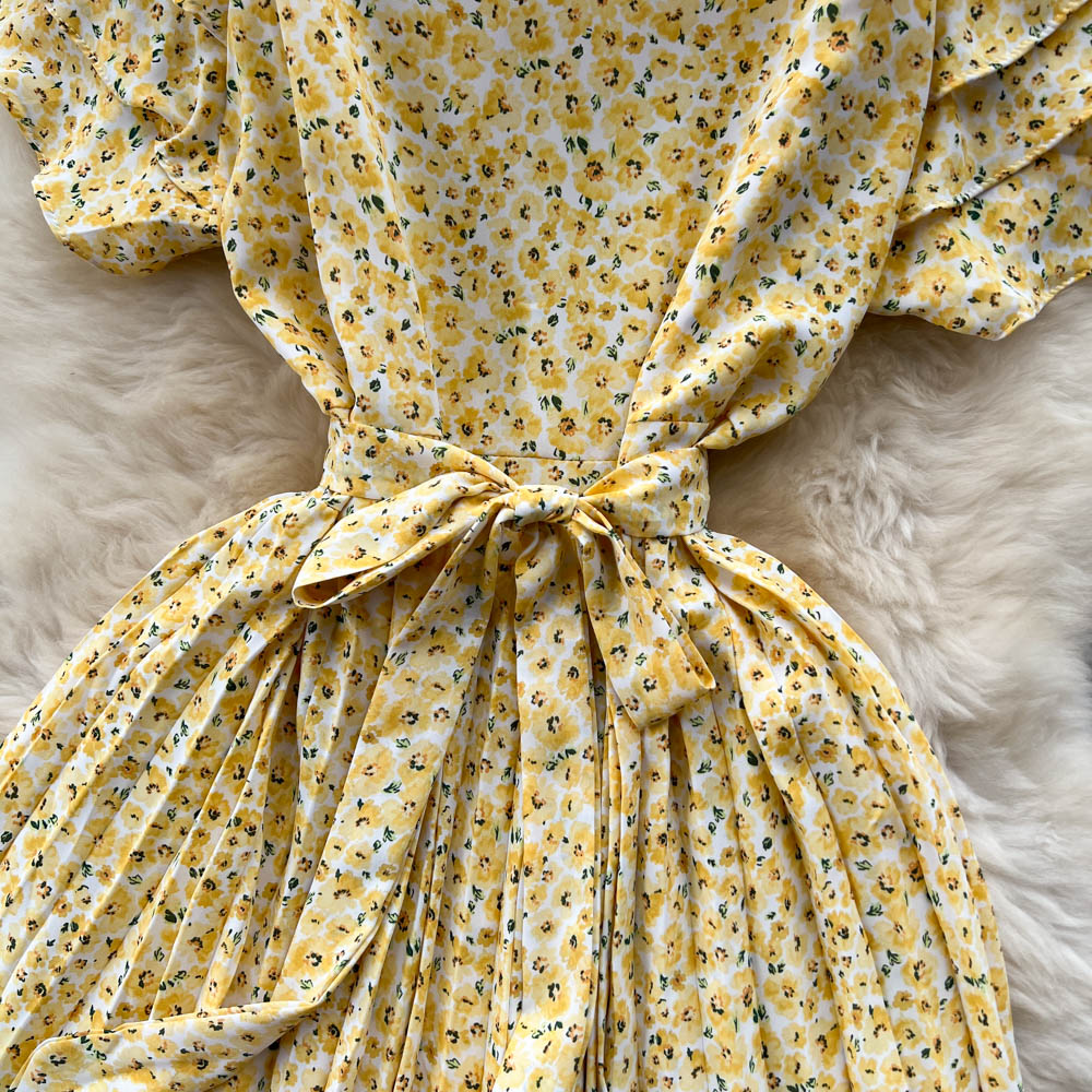 Fairy Pleated Lace-up Floral Dress