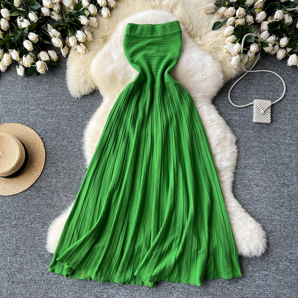 Elegant Off-shoulder Green Knitted Dress