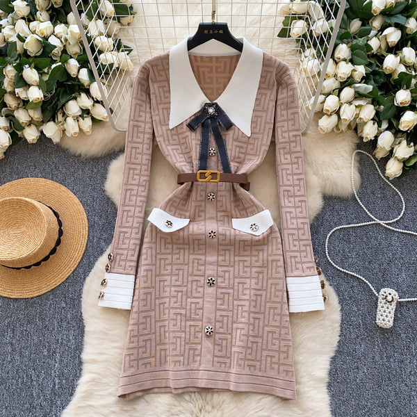 Vintage Lapeled Labyrinth Knit Dress