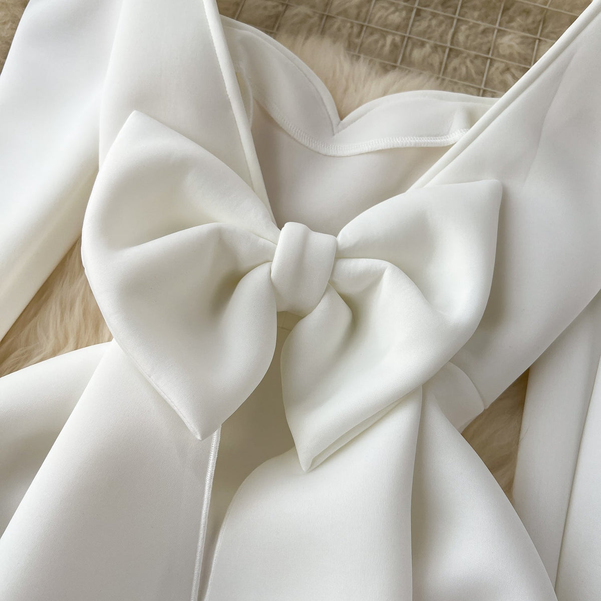 Hollowed Bow White Wedding Dress