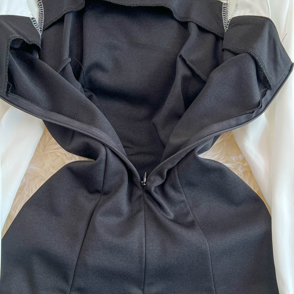 Square Neckline Black&White Fishtail Dress