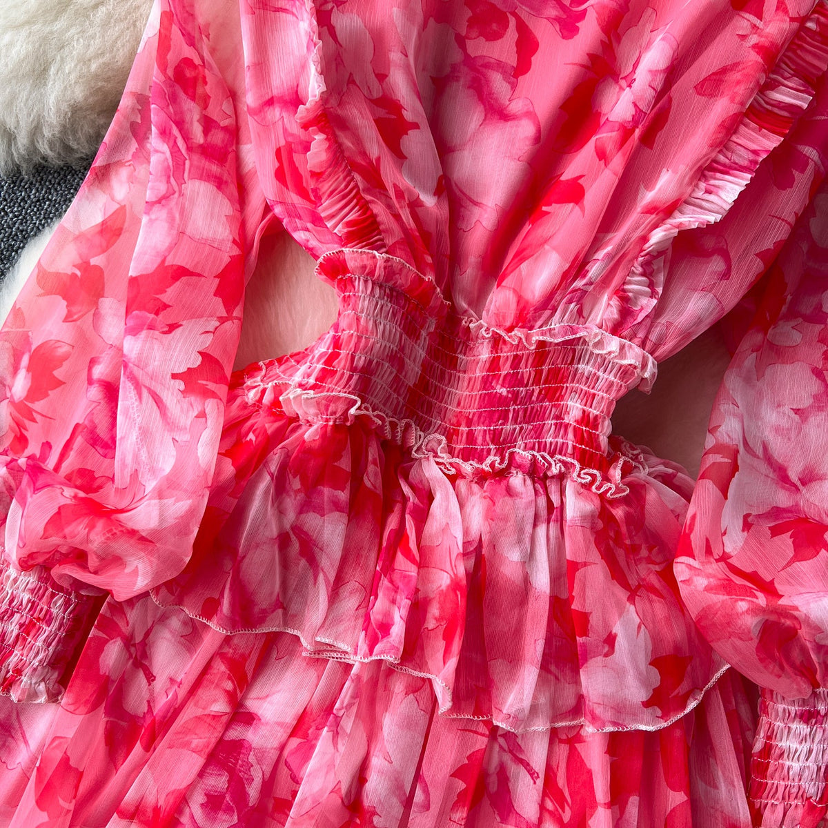 French Style V-neck Floral Chiffon Dress