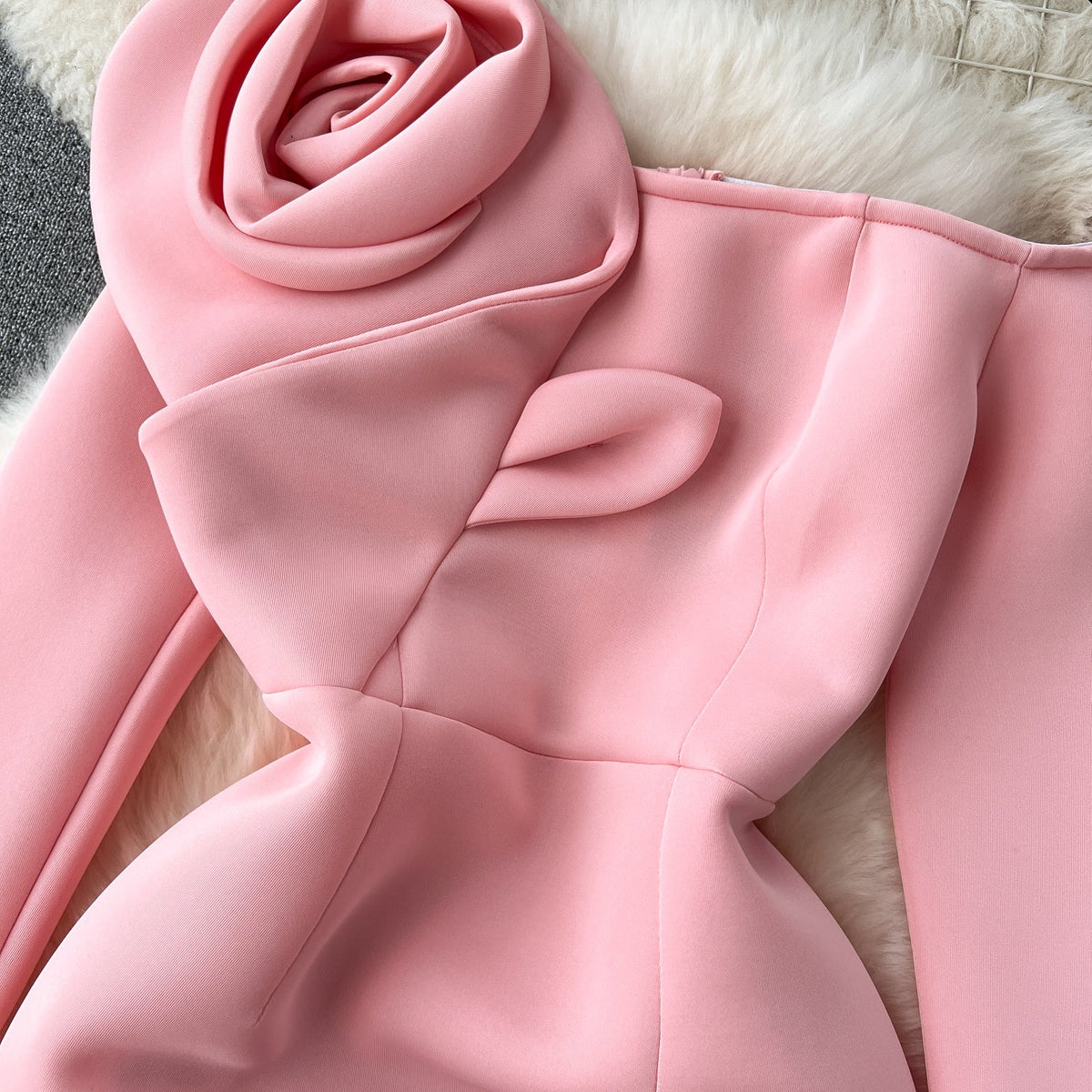 One-shoulder 3D Flower Slim Dress