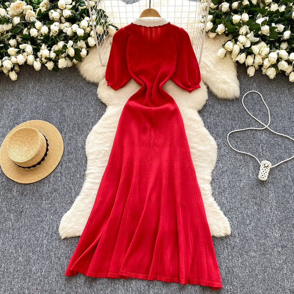Doll Collar Single-breasted Knit Dress