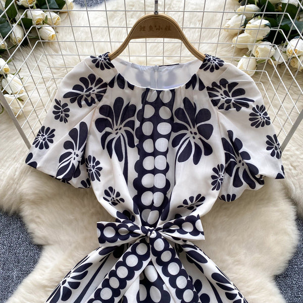 Delicate Puffy Sleeve Printed Dress