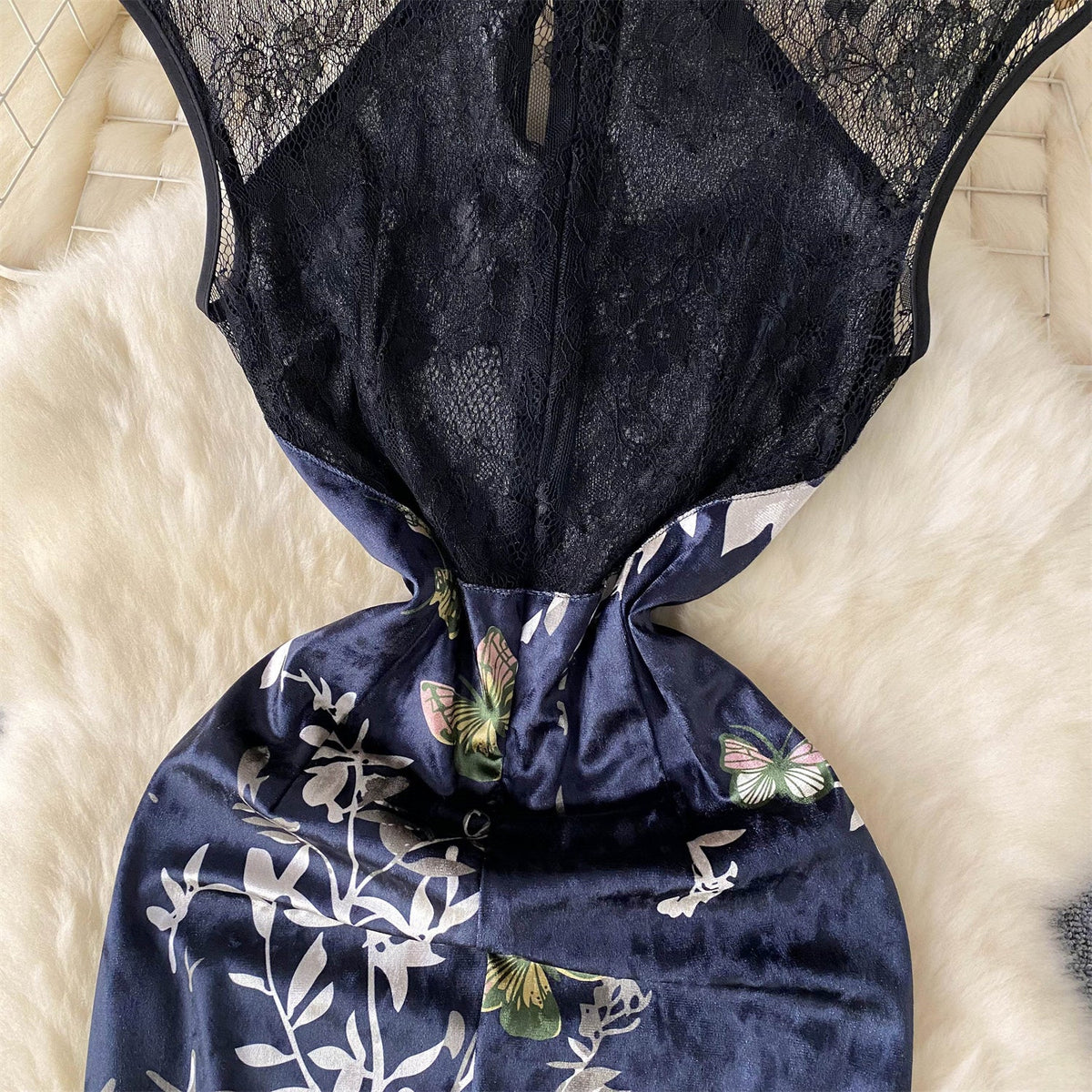 Ethnic Floral Sleeveless Split Cheongsam