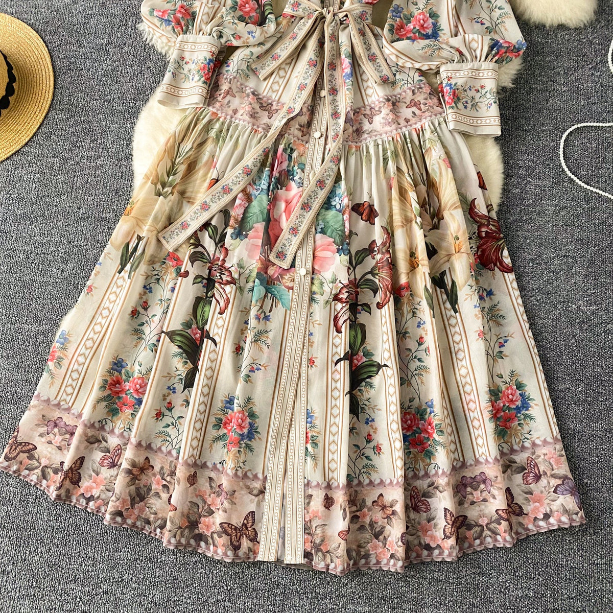 Courtly Lace-up Floral Shirt Dress