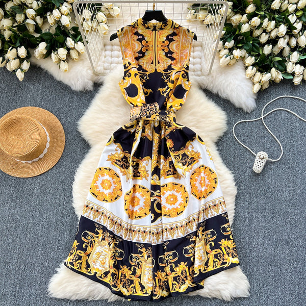 Courtly Sleeveless Lapeled Floral Dress