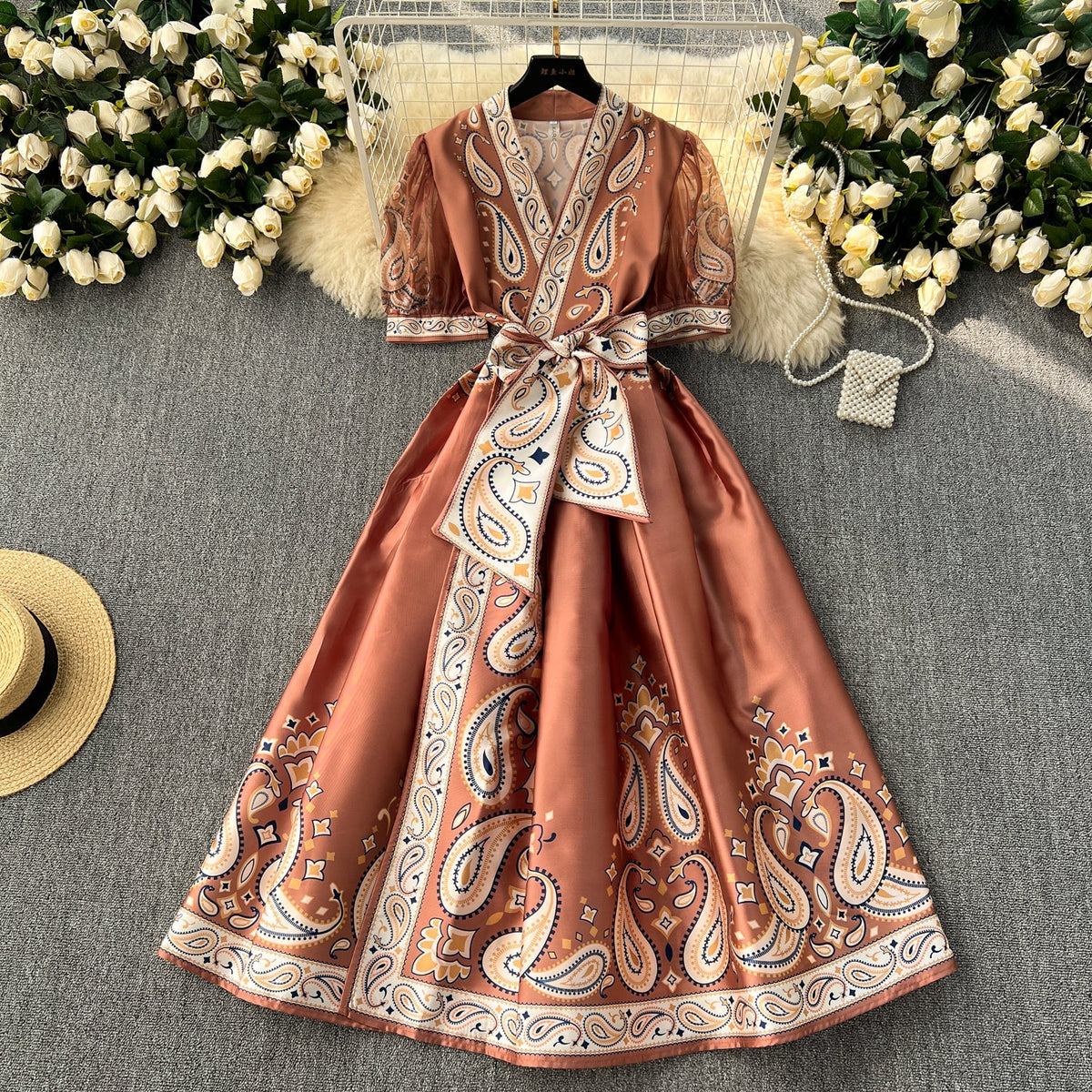 Courtly Floral Printed One-piece Dress
