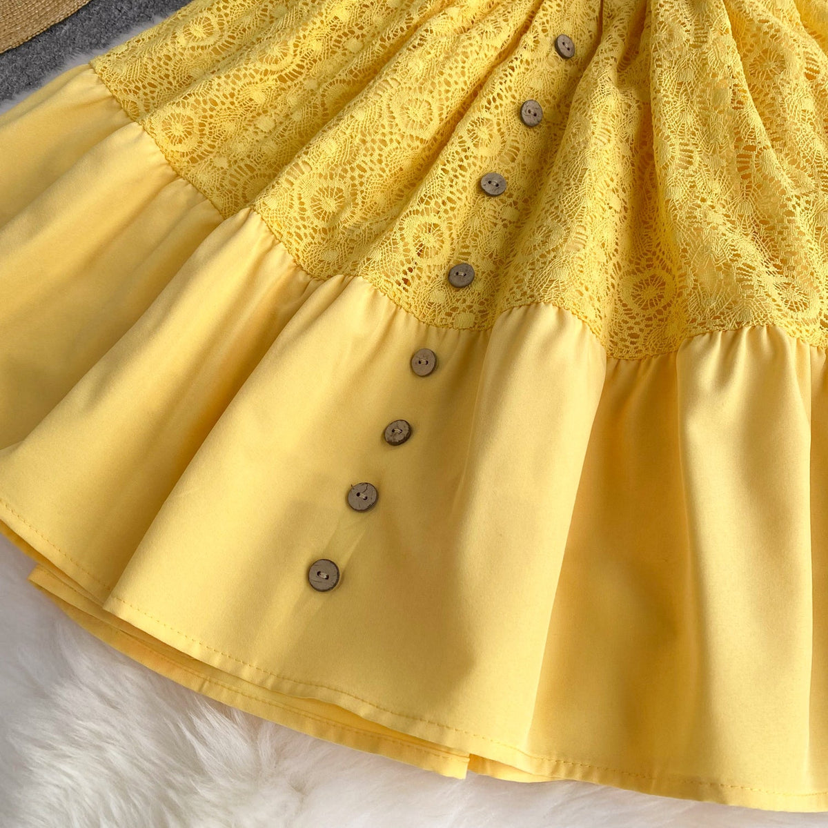 Sweetie V-neck Lace Patchwork Dress