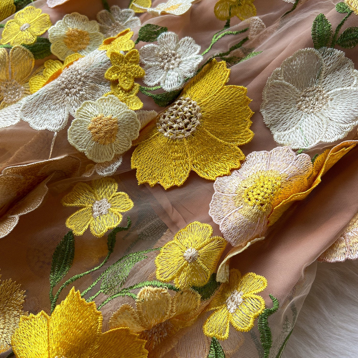 Niche 3d Flower Embroidered Dress