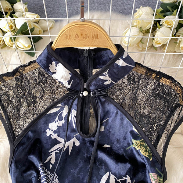 Ethnic Floral Sleeveless Split Cheongsam