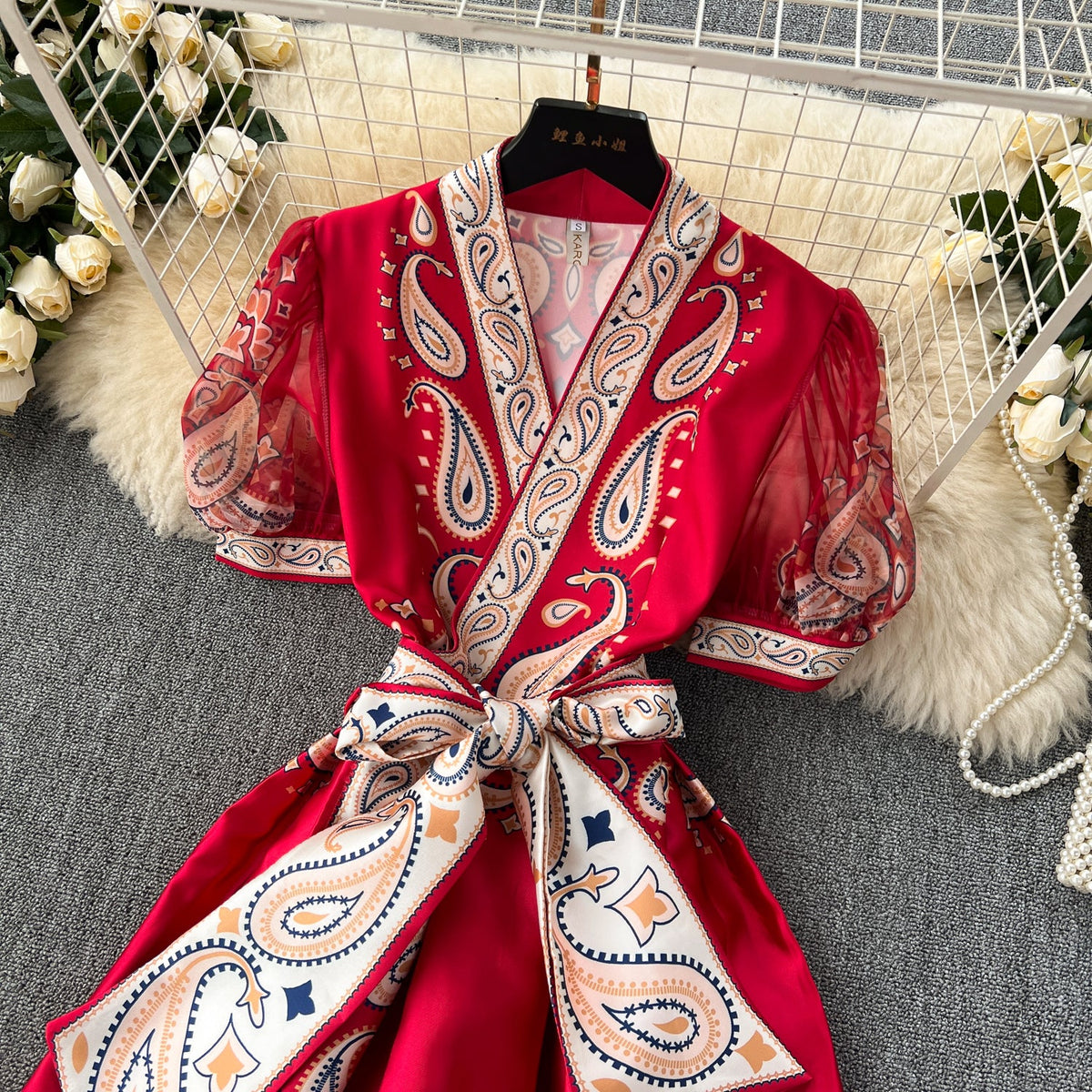 Courtly Floral Printed One-piece Dress