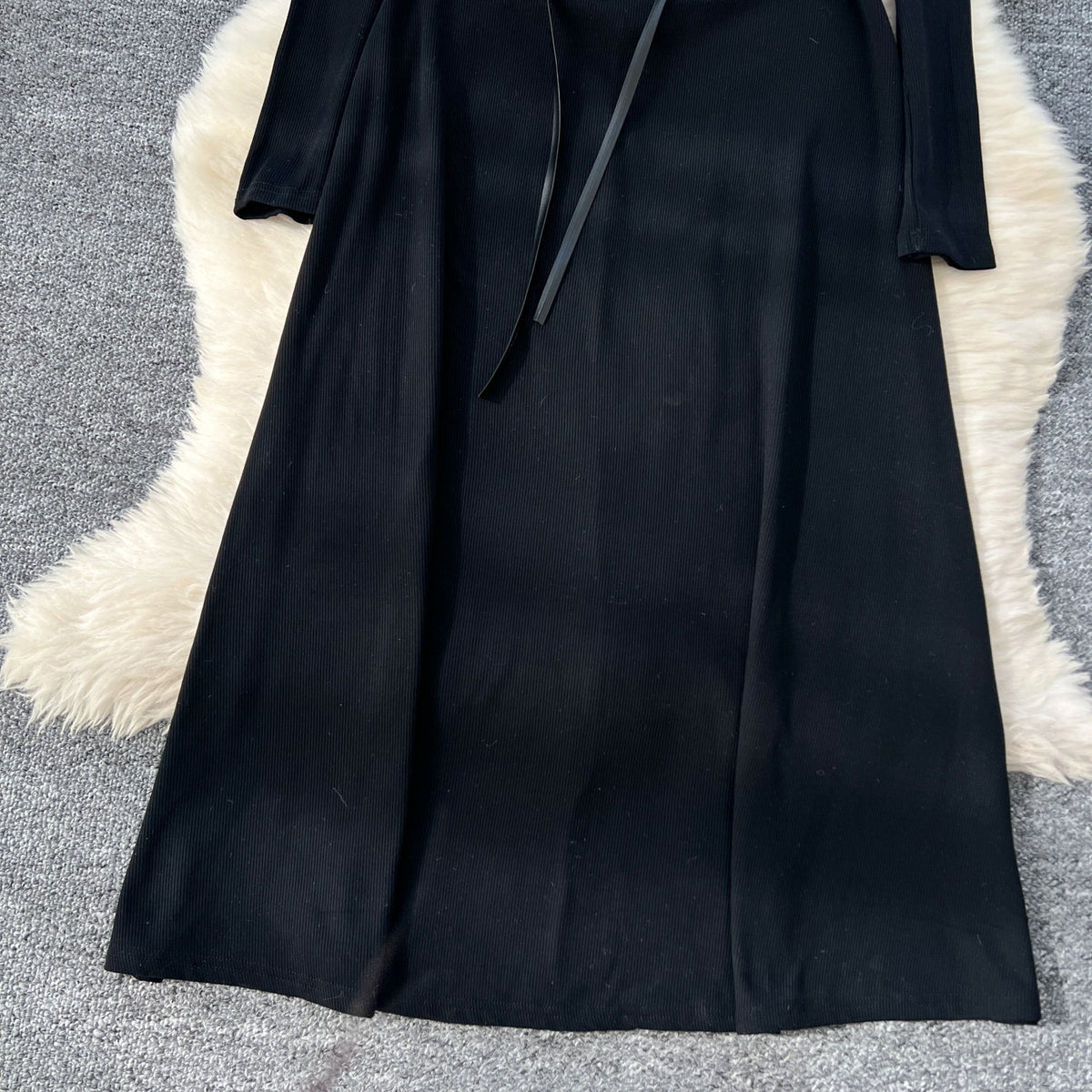 Niche Knitted Dress with PU Waistband