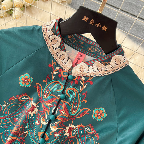 Courtly Floral Printed Lace Trim Dress