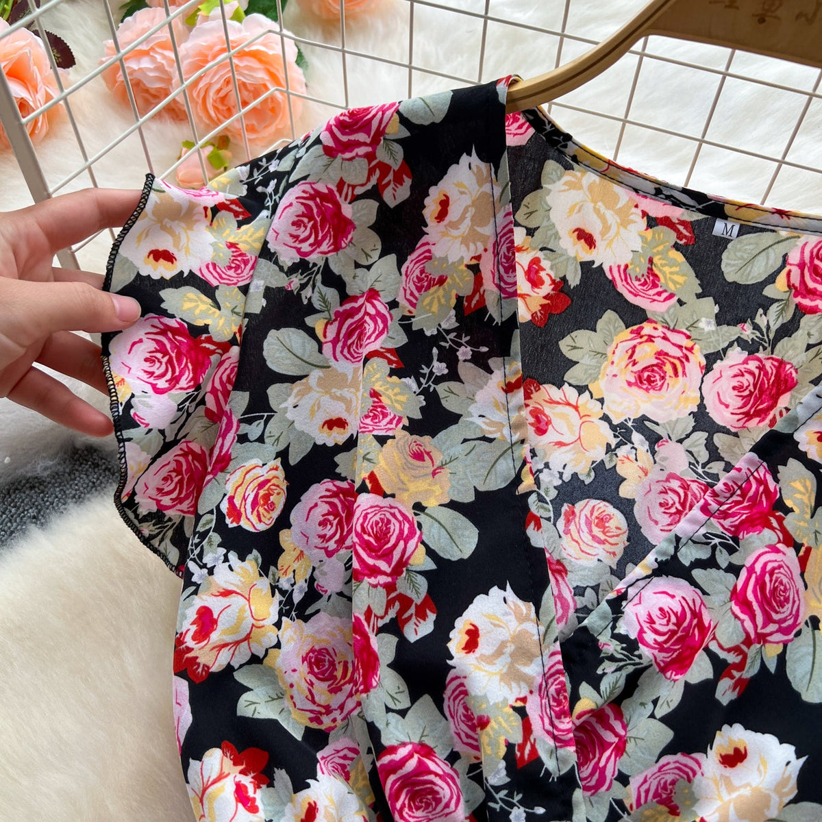 V-neck Elastic Waist Floral Dress