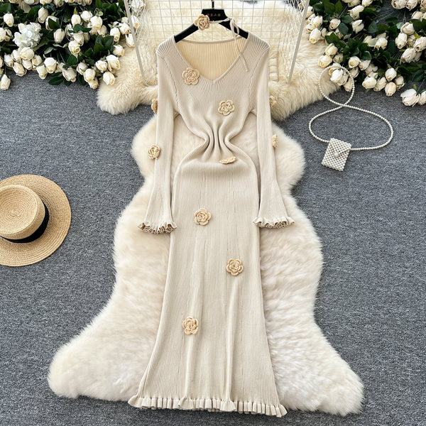3D Flower Slim-fit Sweater Dress
