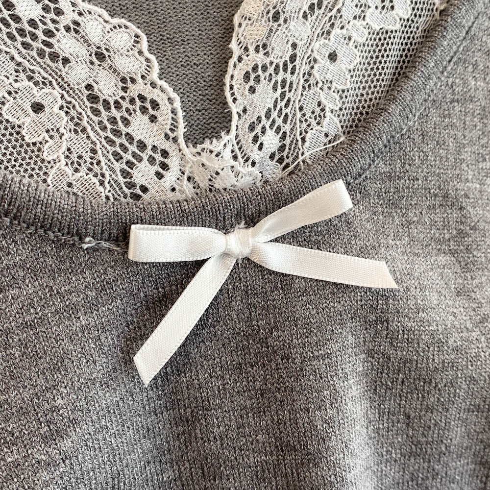 Lace Trim Pleated Knitted Dress
