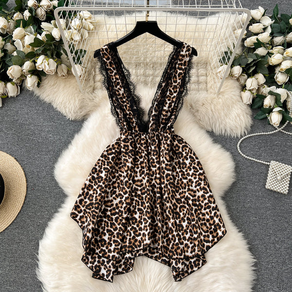 Leopard Printed V-neck Patchwork Dress