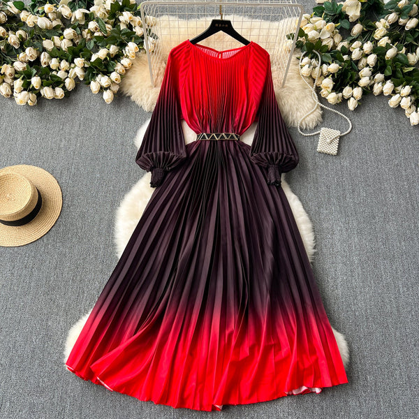 Elegant Gradient Color Pleated Dress