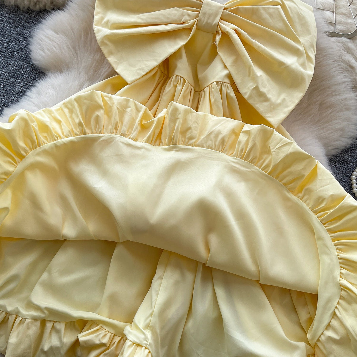 Chic Large Bow Elastic Slip Dress