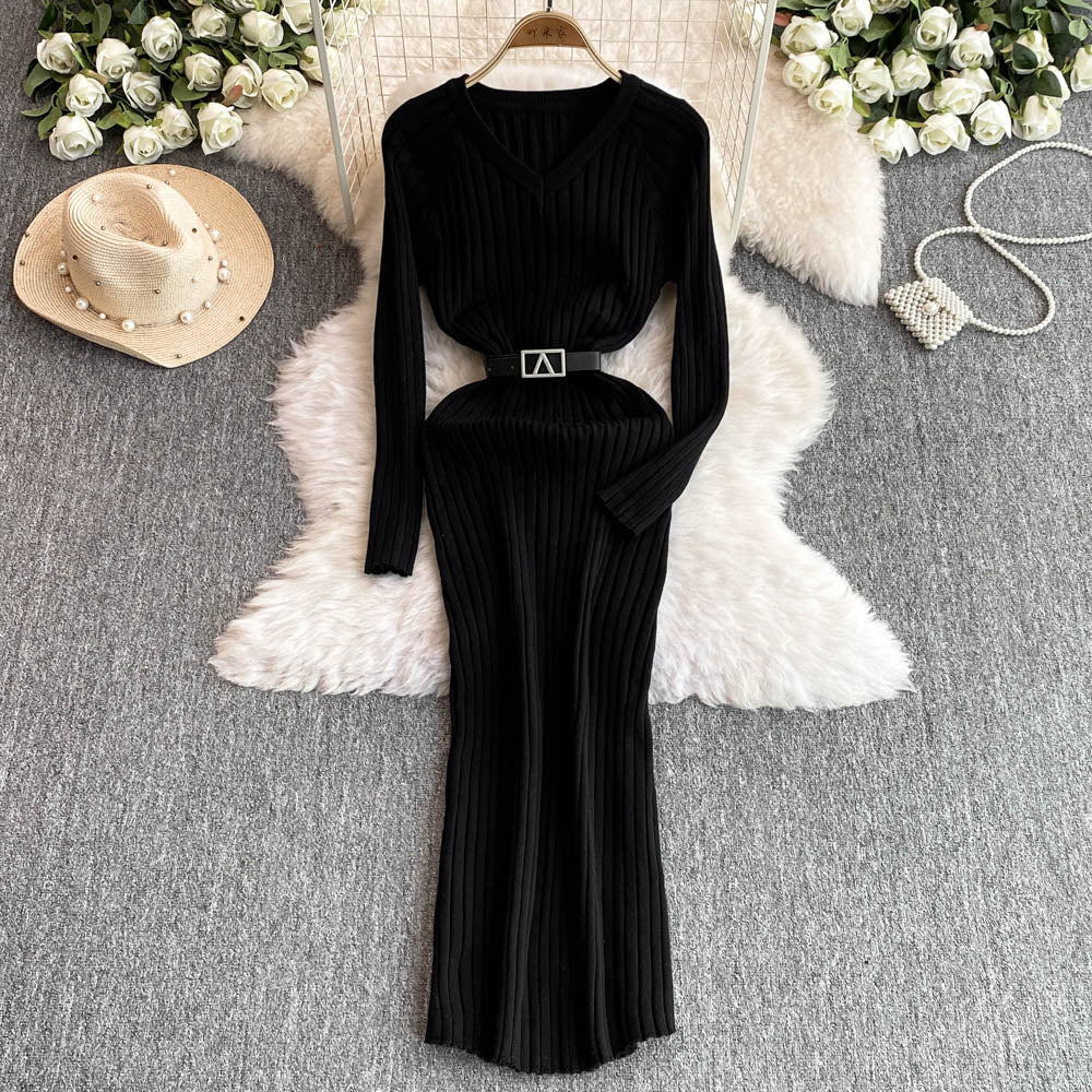 V-neck Elastic Knitted Dress with Belt