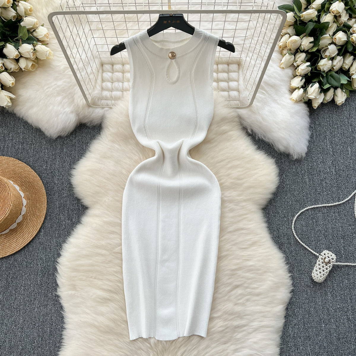Round Collar Hollowed Knitted Dress