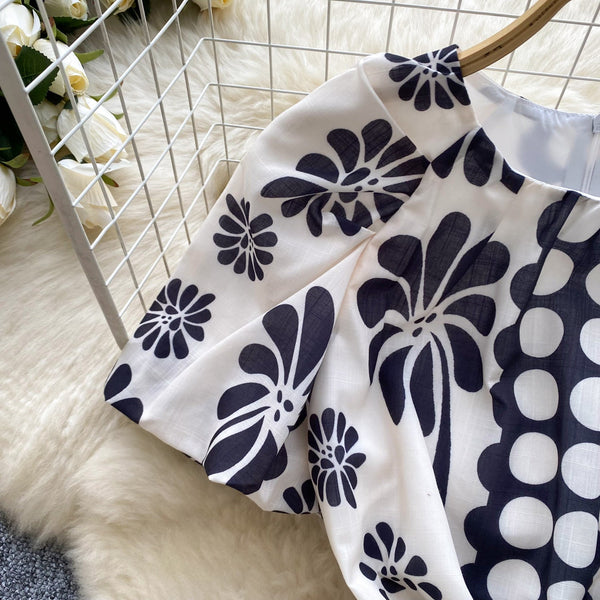 Delicate Puffy Sleeve Printed Dress