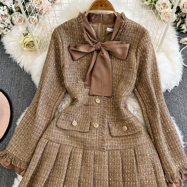 Faux Two-pieces Khaki Pleated Dress