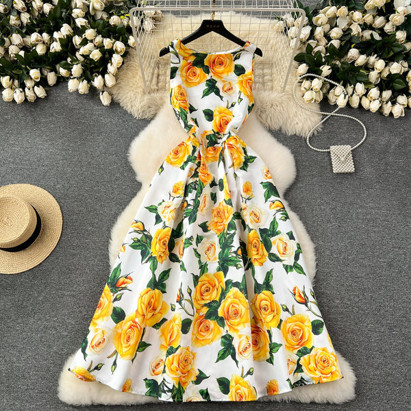 Round Collar Sleeveless Floral Dress