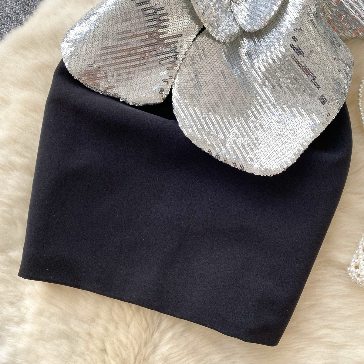 3D Sequined Flower Off-shoulder Dress