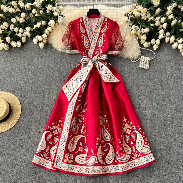 Courtly Floral Printed One-piece Dress