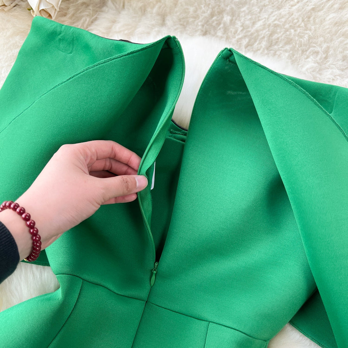 Off-shoulder Knotted Bow Green Dress