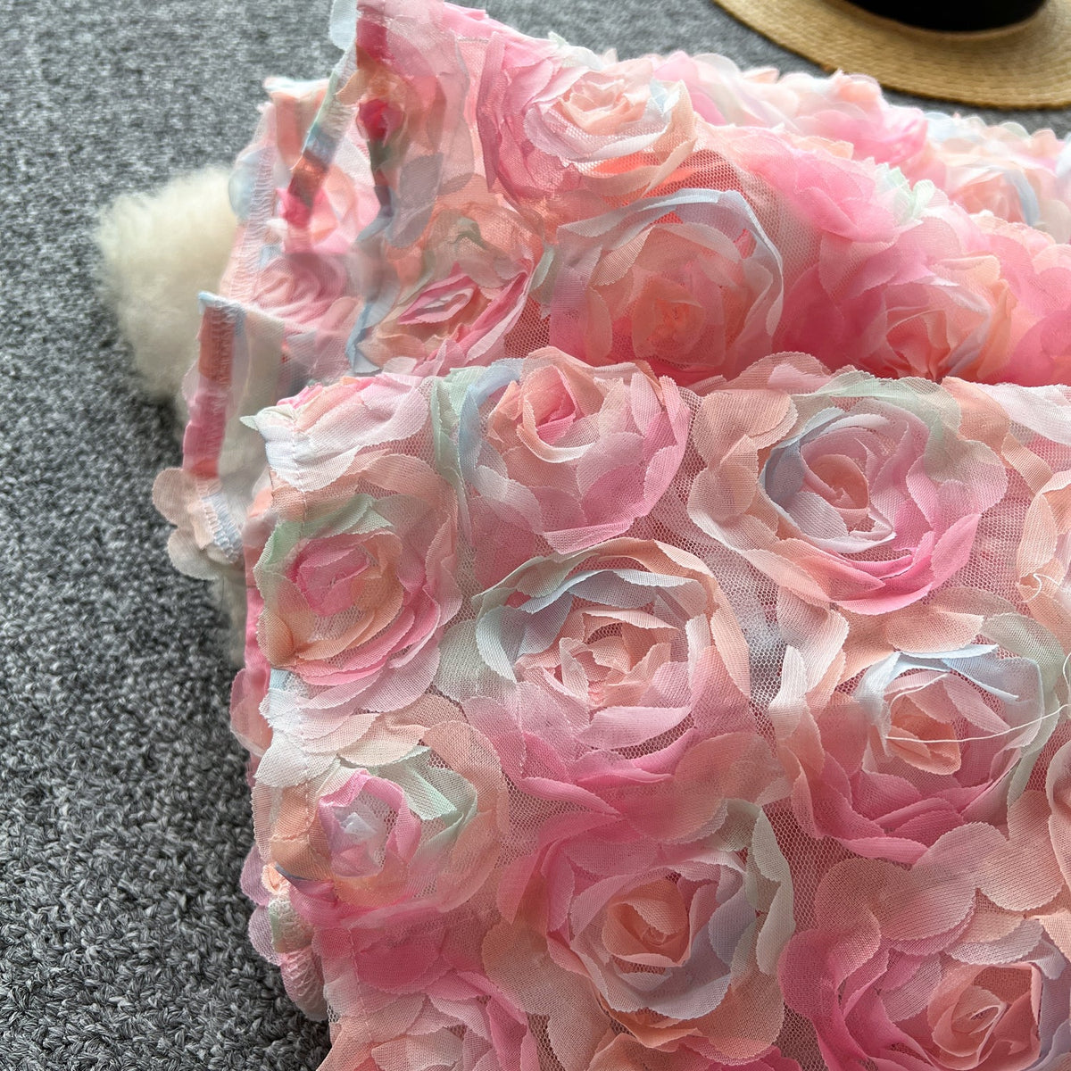Peri 3D Pembe Gül Kayık Elbise