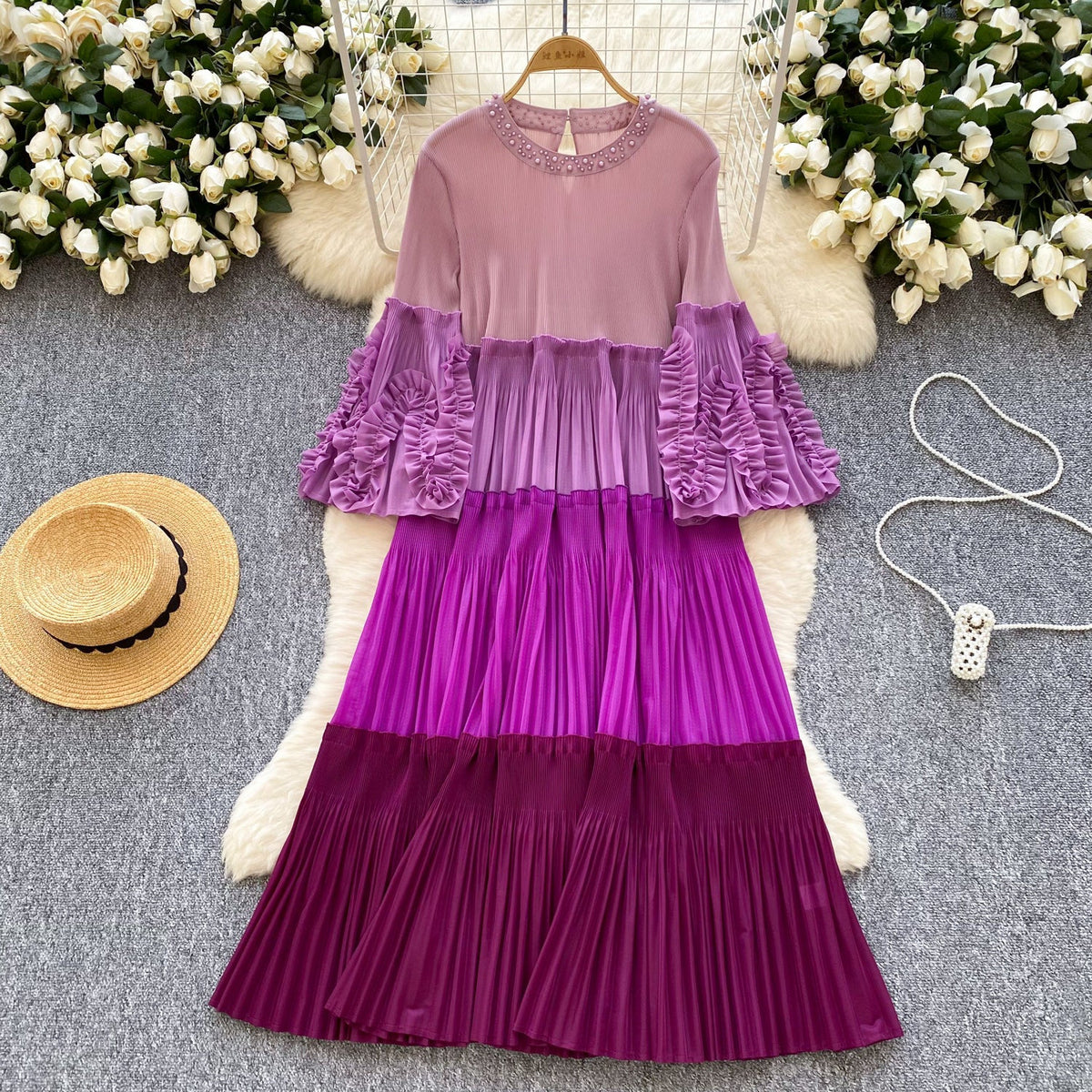Niche Color Blocking Pleated Dress