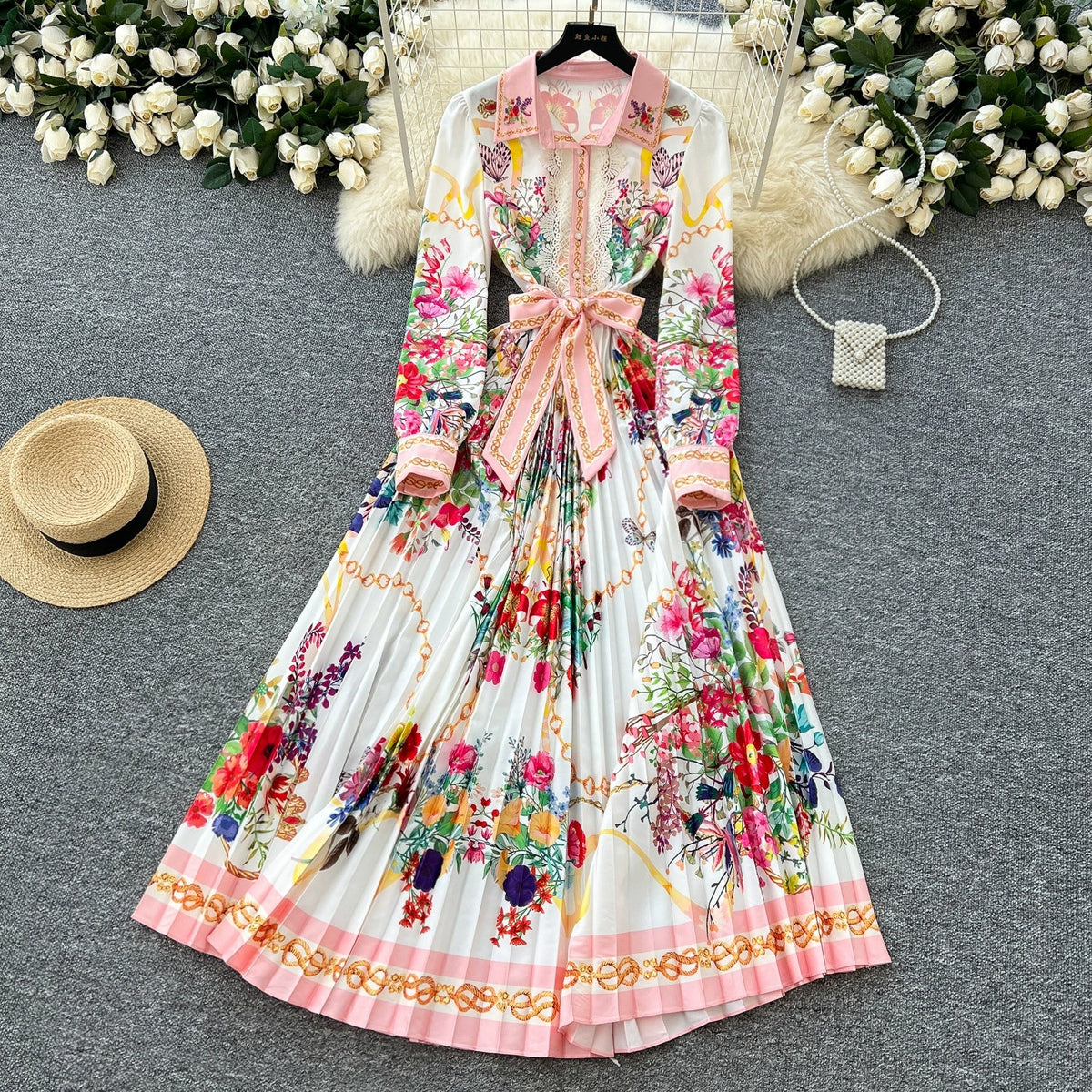 Lace Patchwork Floral Pleated Dress