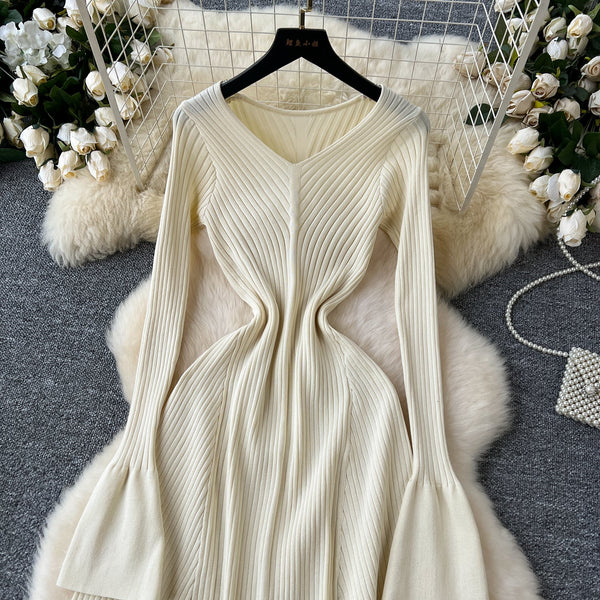 Flared Sleeve Bodycon Knitted Dress